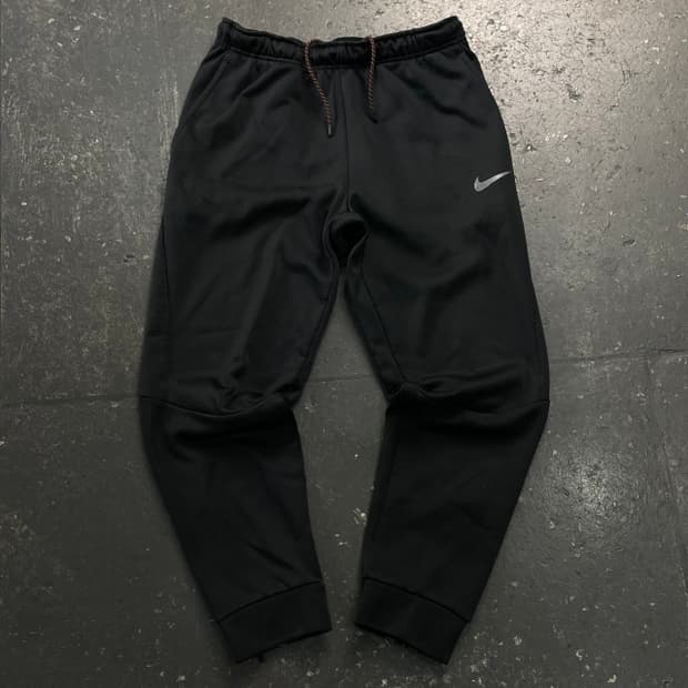 105 나이키 드라이핏 팬츠
