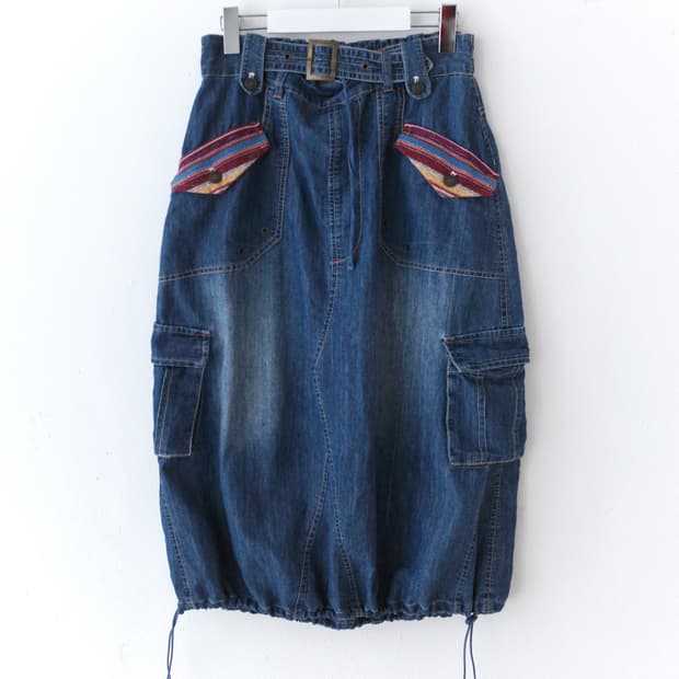 patch balloon denim skirt