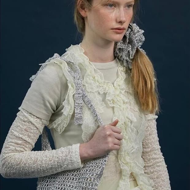 어썸니즈 핸디크라프트 네트 스크런치 실버 망사헤어밴드머리끈곱창머리핀리본랩