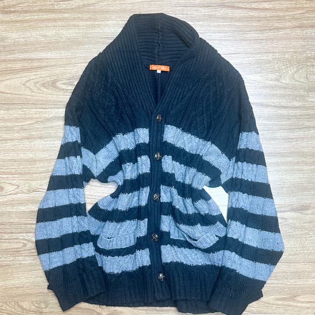 빈티지 스트라이프 니트 가디건 히메갸루 로걀 모리걸 공겜여주 긱시크 고딕