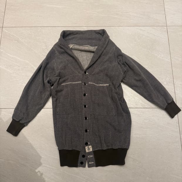 캐피탈 헤링본 패턴 롱가디건