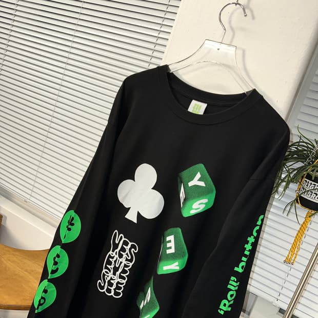 yeseyesee 로고 프린팅 롱슬리브 