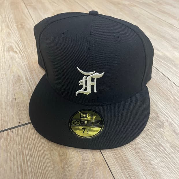 피어오브갓 뉴에라 712 새제품