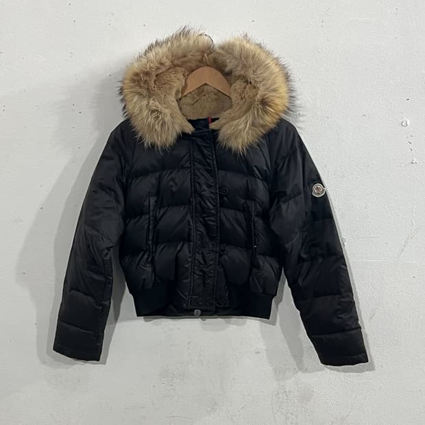 몽클레르 다운 재킷 블랙 1 (S)