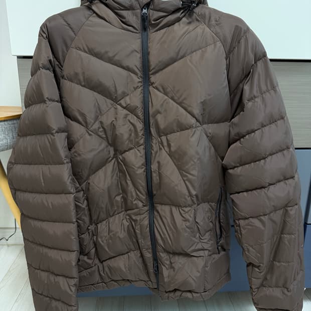 해칭룸 24fw 패딩 브라운 (3)
