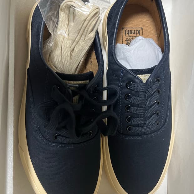 킨치 브론슨 deck 394 네이비 260