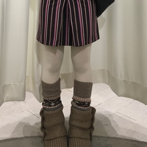 아페쎄 스트라이프 미니 스커트