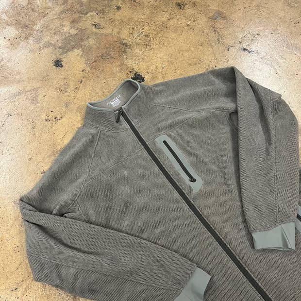 [정품/L] 아크테릭스 스트라토 플리스자켓 b19