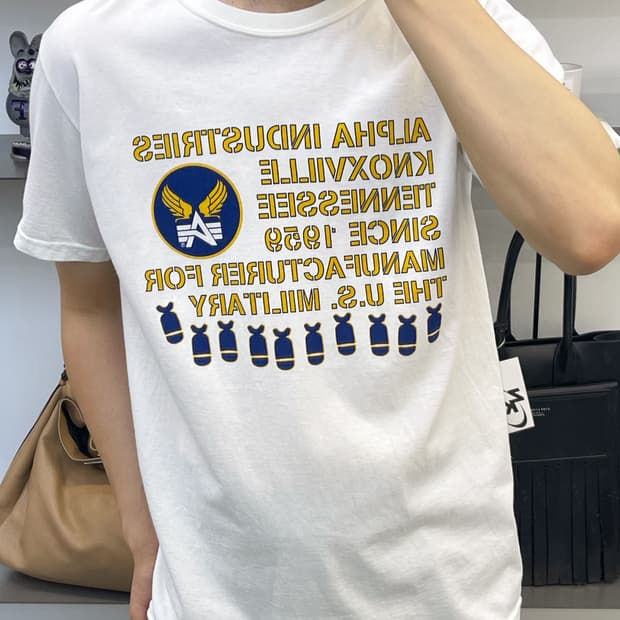 알파 인더스트리 U.S.A.F 밀리터리 티셔츠