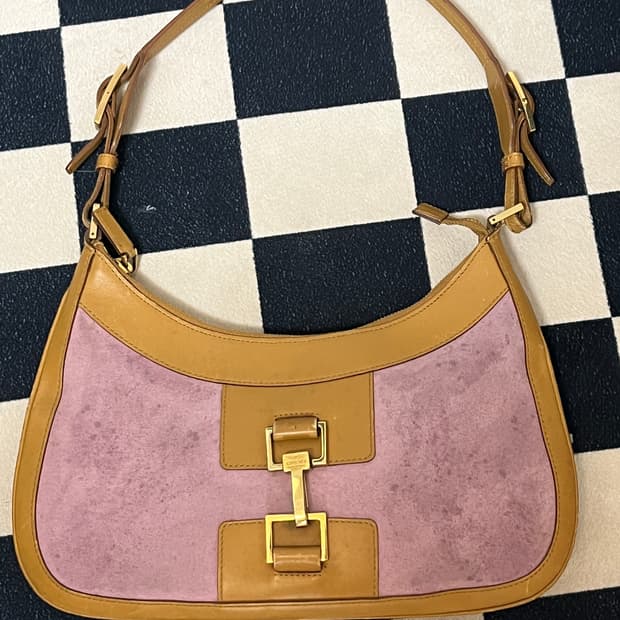 구찌 핑크 재키 호보백