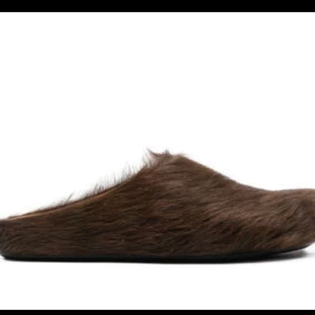 마르니 퍼스벳 브라운 롱 헤어 뮬 41사이즈 슬라이더 마르니블로퍼