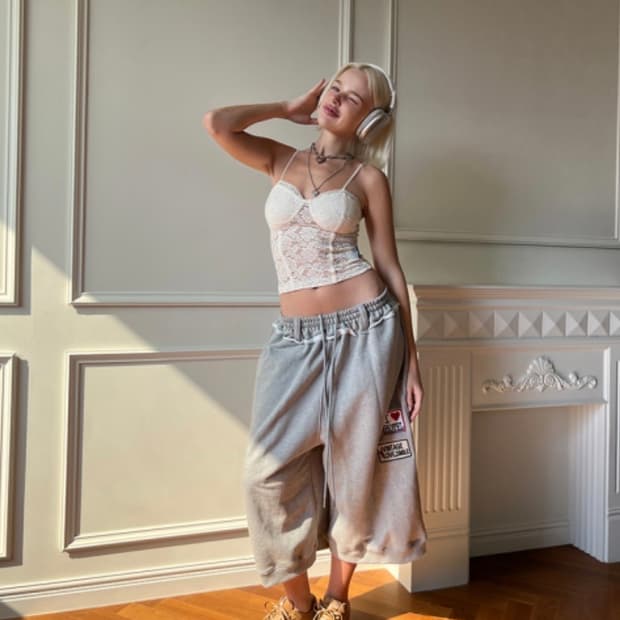 더미스테리어스호텔 스웻 버뮤다 팬츠