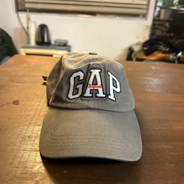 Gap 볼캡