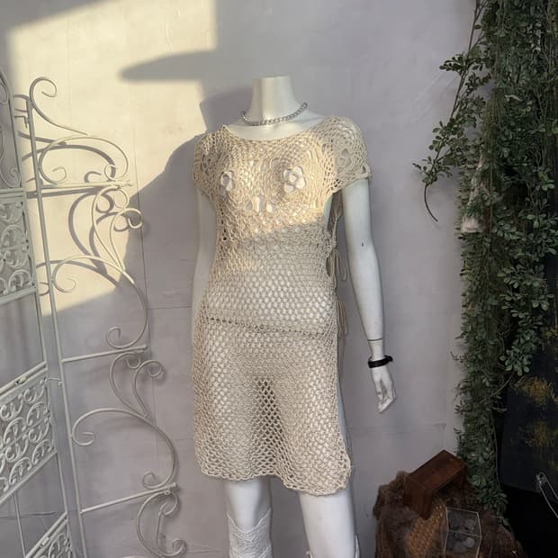 Ivory flower crochet open layered ops