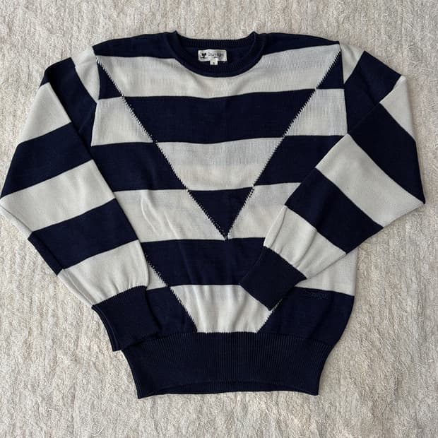 꾸레쥬 니트 스웨터 (JPN)