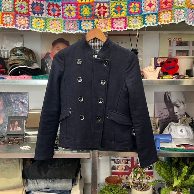 Armani Jeans 네이비 울 숏 자켓 