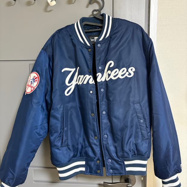 뉴에라 뉴욕 양키스 스타디움 자켓 네이비