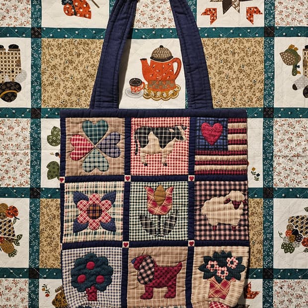 네이비 패치워크 동물농장 숄더백