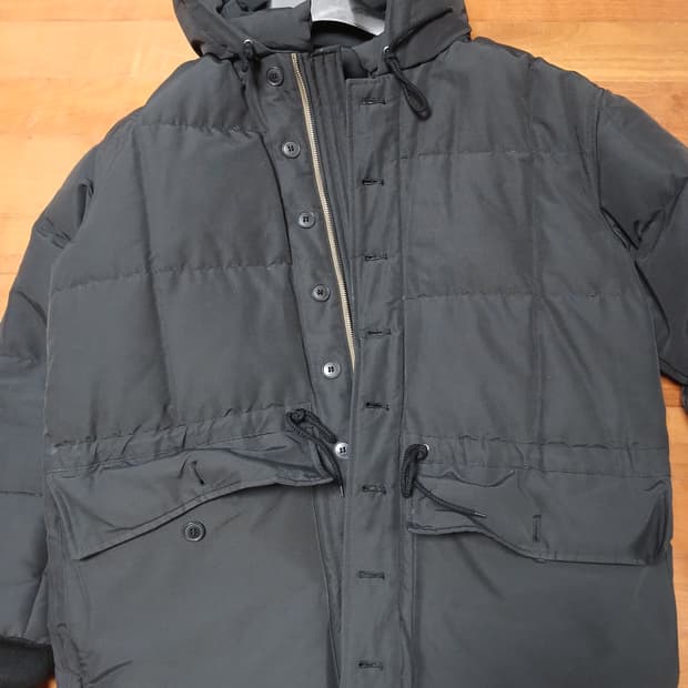 아웃스탠딩 2025 10주년 빈티지 카라코람 구스다운 패딩 점퍼 L