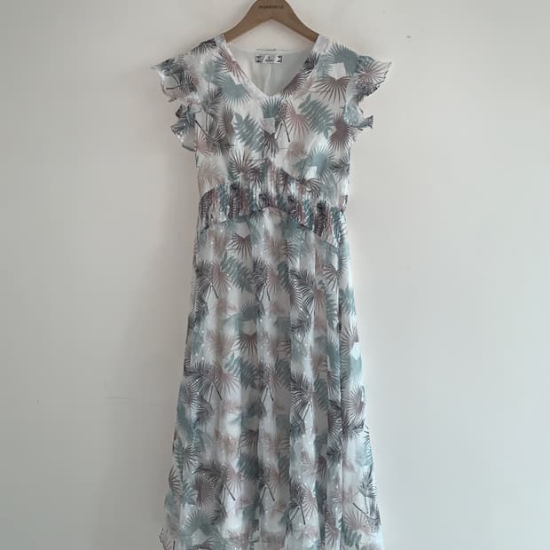 Lily floral ruffle dress