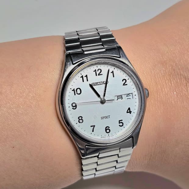 세이코 스피릿 7N48-7A00 아라빅 인덱스 데이데이트