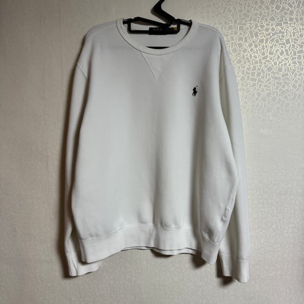 폴로 화이트 맨투맨 팝니다