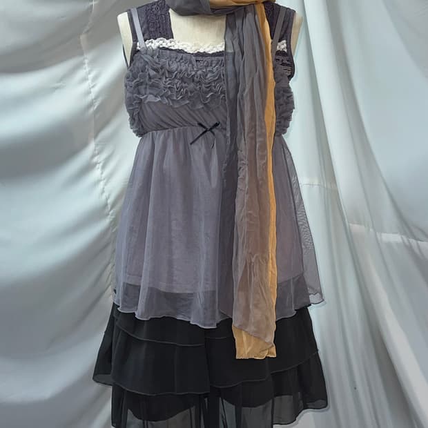 연보라 하구미 모리걸 레이스 나시, 스커트 코디