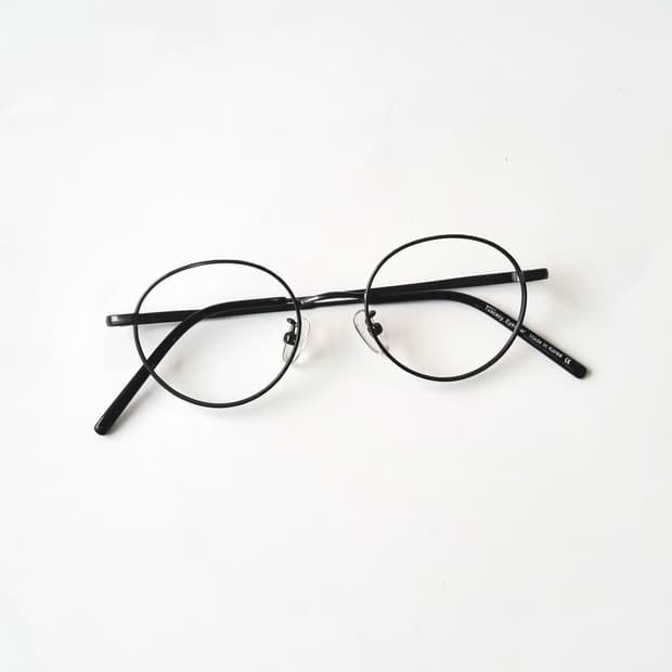 데드스탁 빈티지 원형시리즈 블랙 안경테 556