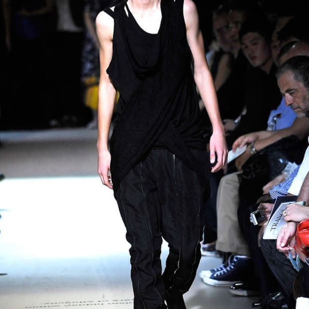 율리우스 2010 런웨이 플라잉 지퍼 팬츠