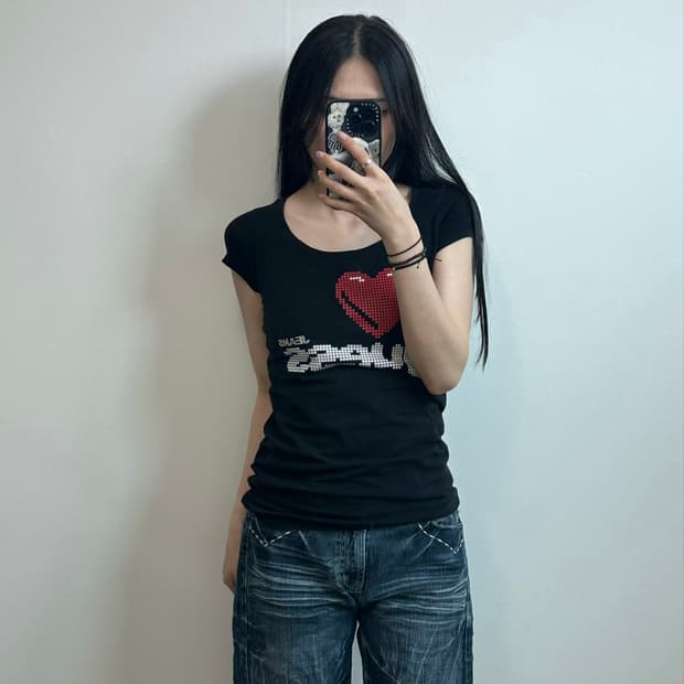 Guess 게스 블랙 반팔 티셔츠