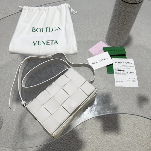 풀구성) 보테가베네타 스몰 카세트백