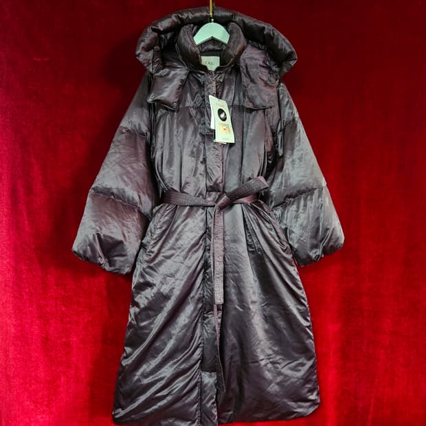 (새상품)오르(ORR) 23FW 폴란드 구스 벨티드 롱패딩 S size