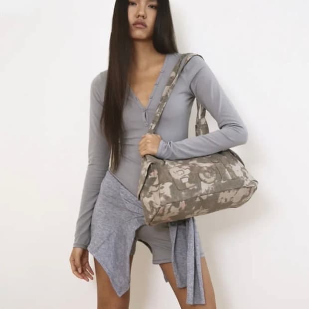 보일테일 메간백