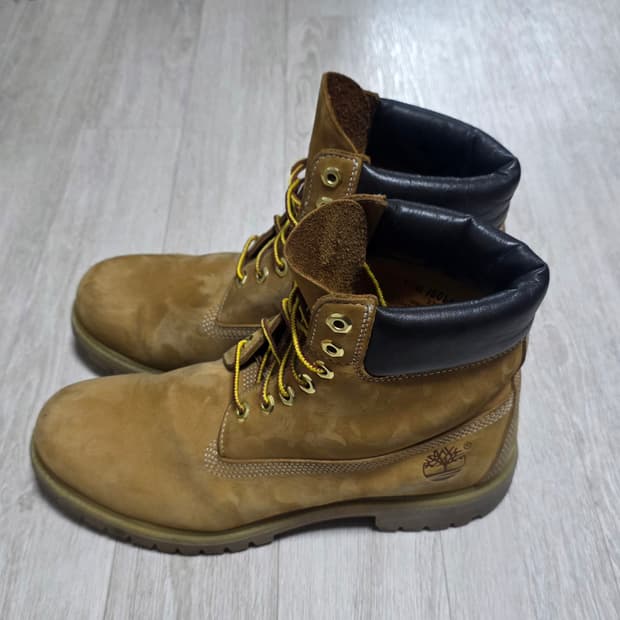 팀버랜드 6인치 프리미엄 누벅부츠(275~280)