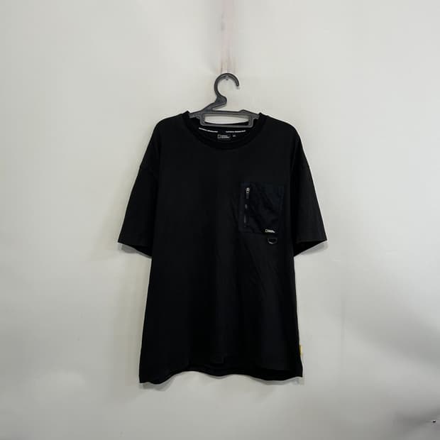 내셔널지오그래픽 블랙 포켓 티셔츠 115 