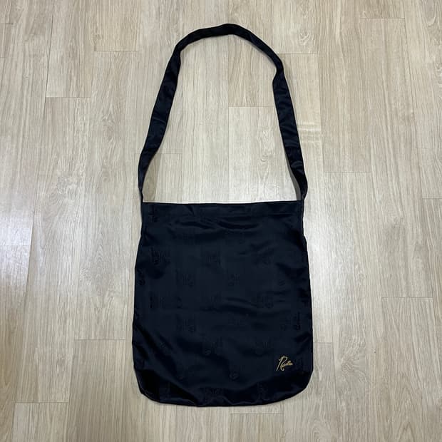 니들스 나일론 북백