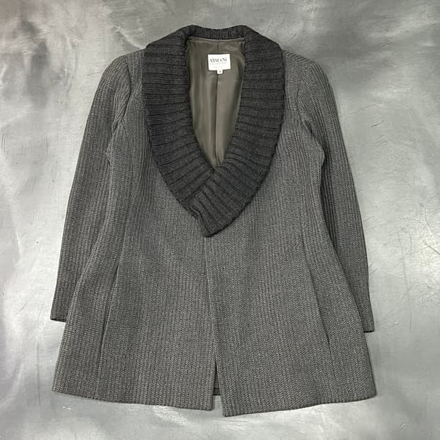 아르마니 꼴레지오니 니트카라 자켓 y14814