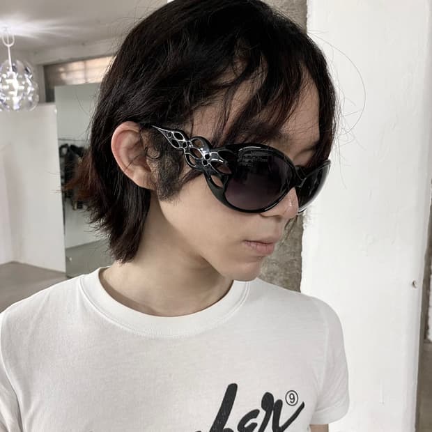 존 갈리아노 플레임 선글라스