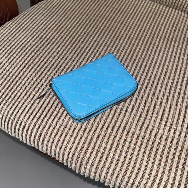 보테가 베네타 지갑