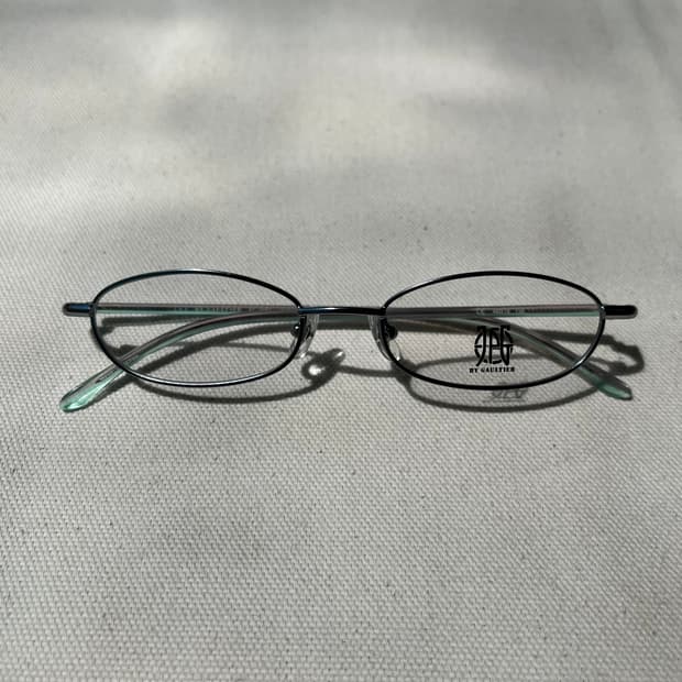 장폴고티에 오벌 메탈 프레임 안경