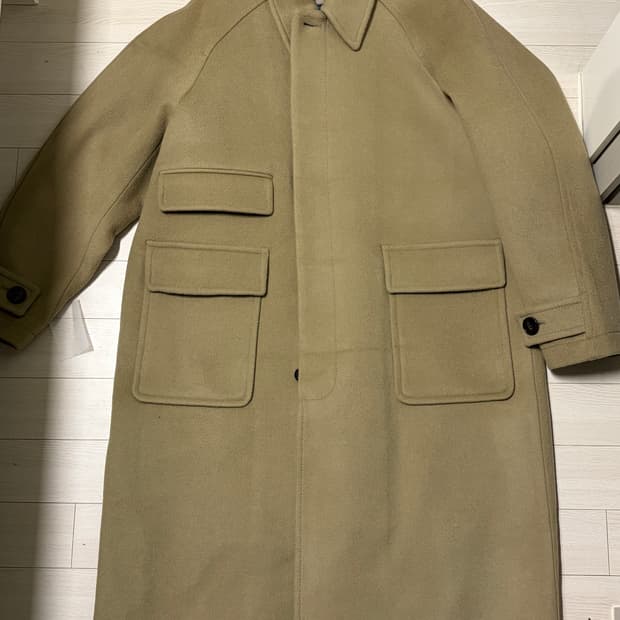 애프터프레이 X llud 투어리스트 발마칸 코트