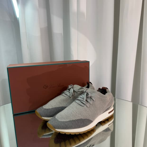 [정품] 로로피아나 360LP 스니커즈  41사이즈