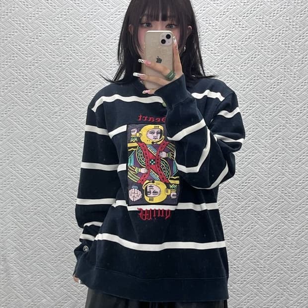 빌리어네어 보이 클럽 펑크 키치 스트라이프 맨투맨 XL C11174