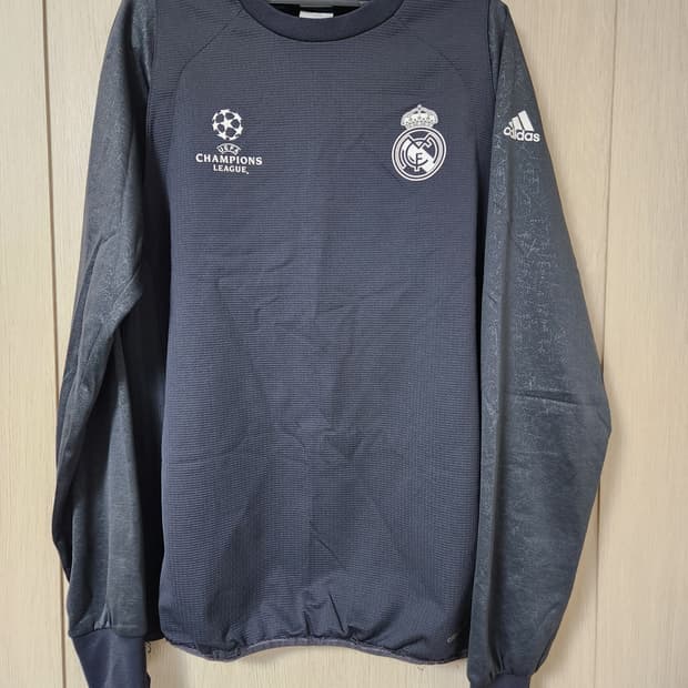 [해외] 아디다스 풋볼 레알 마드리드 트레이닝 탑 사이즈100