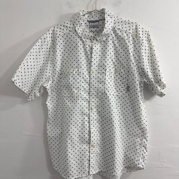 columbia dot shirt