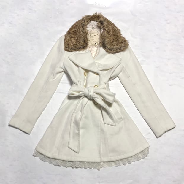 리본 레이스 코트 화이트