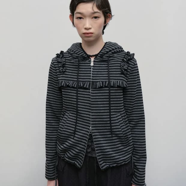 타입서비스 스트라이프 후드집업Ruffled Stripe Zip Hoodi