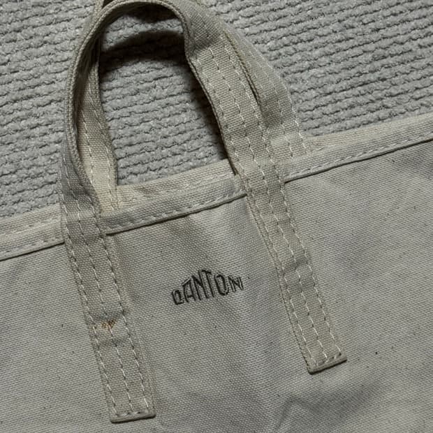 단톤 아이보리 캔버스 토트백