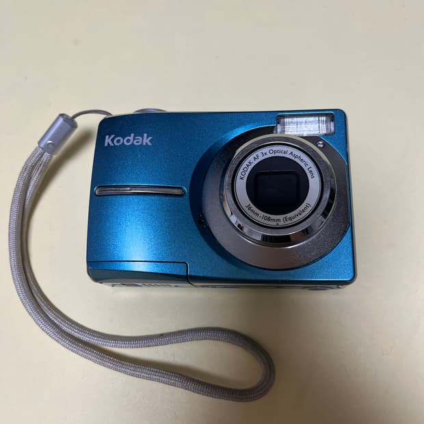 코닥 c813  청량한 블루 빈티지 디카 카메라