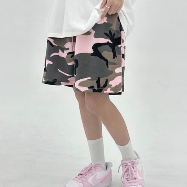 프루티퍼커리 핑크 카모 버뮤다 팬츠